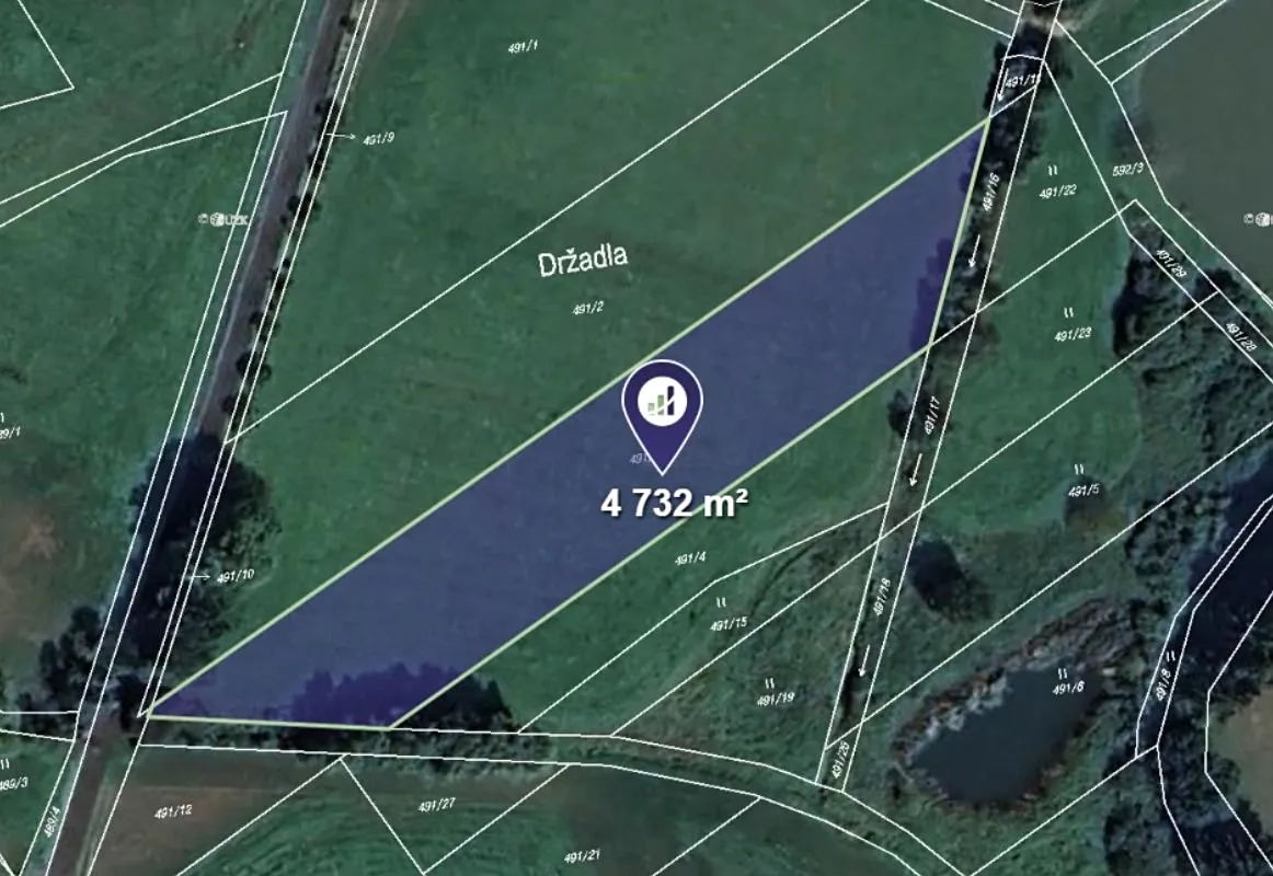 Prodej pole 4732 m²